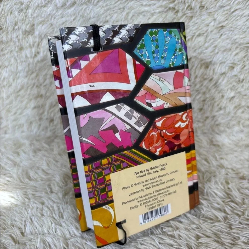Emilio Pucci Vintage Notebook Tie Print Victoria &‎ Albert Museum Geometric